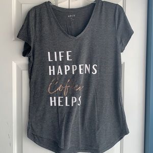 apt 9 graphic tee